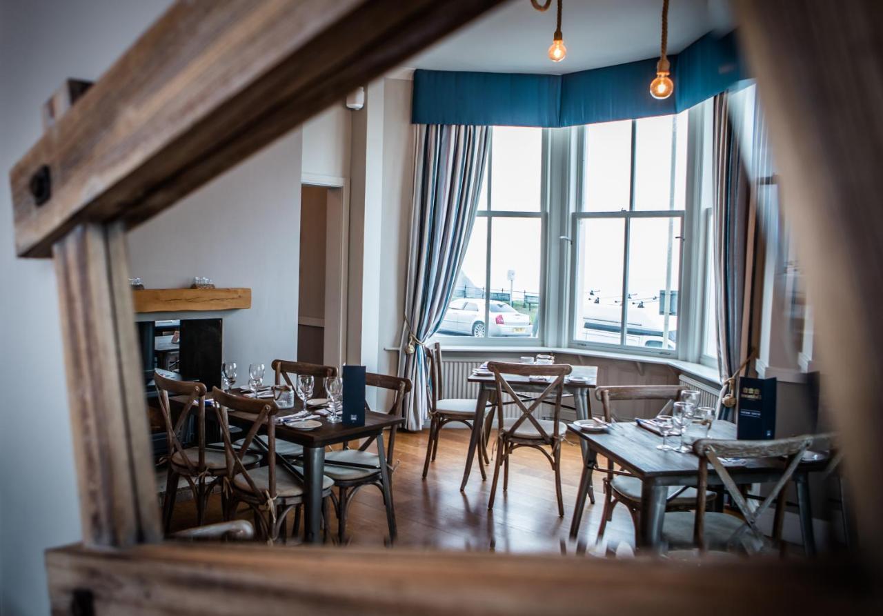 Delmont Hotel Scarborough Eksteriør bilde