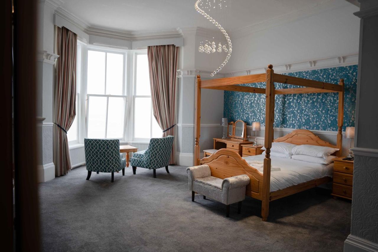 Delmont Hotel Scarborough Eksteriør bilde