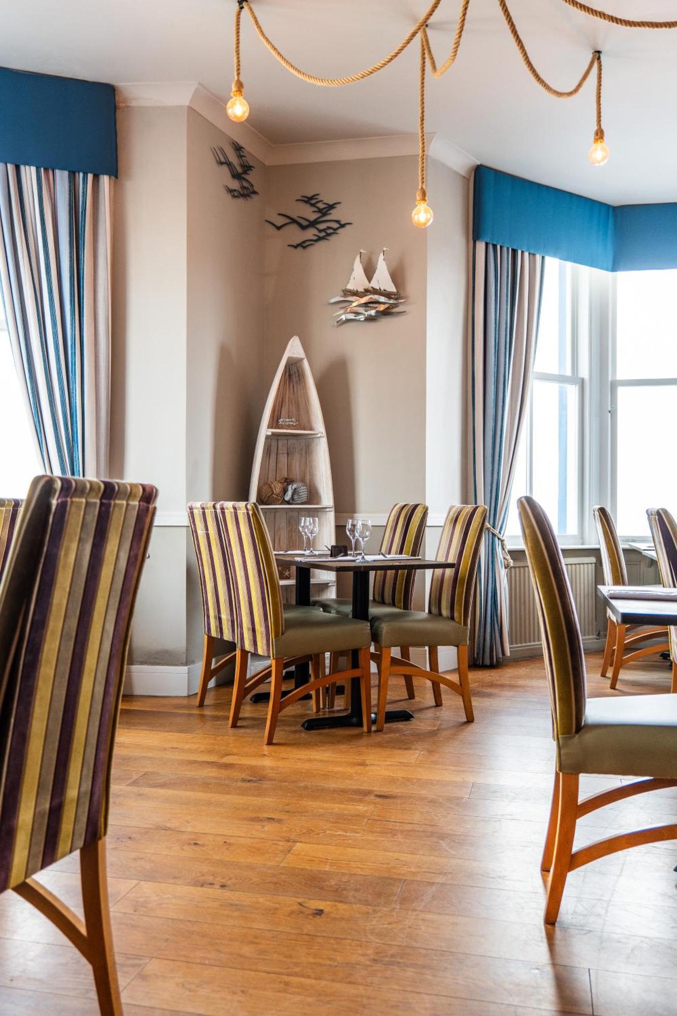 Delmont Hotel Scarborough Eksteriør bilde