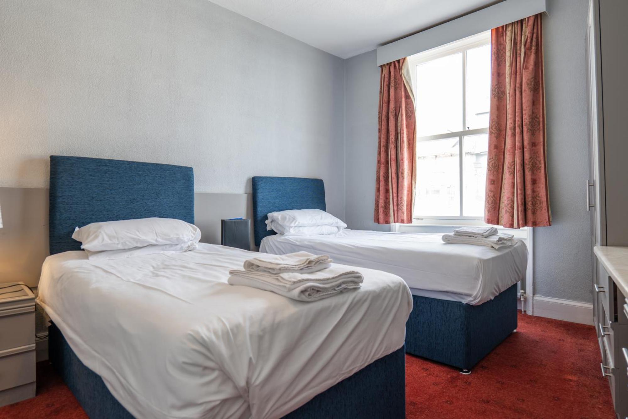 Delmont Hotel Scarborough Eksteriør bilde