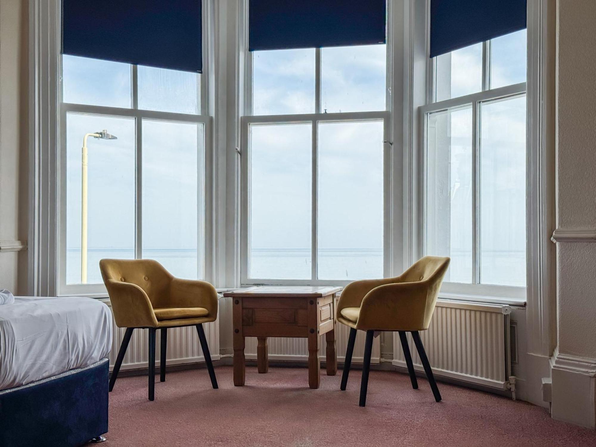 Delmont Hotel Scarborough Eksteriør bilde